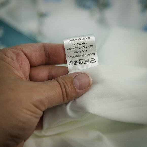 Superdown Size XS Floral V Neck Cut Out Short Sleeve Fit Flare Mini Dress - Picture 6 of 9